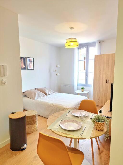 Le Saint Charles - T2 Hypercentre - Metro - Wifi Apartment *
